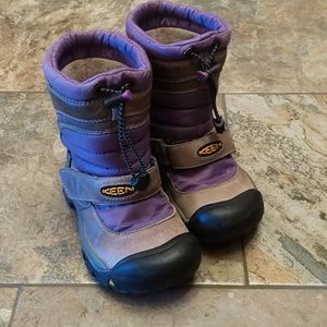 Keen Snow Boots Size 12